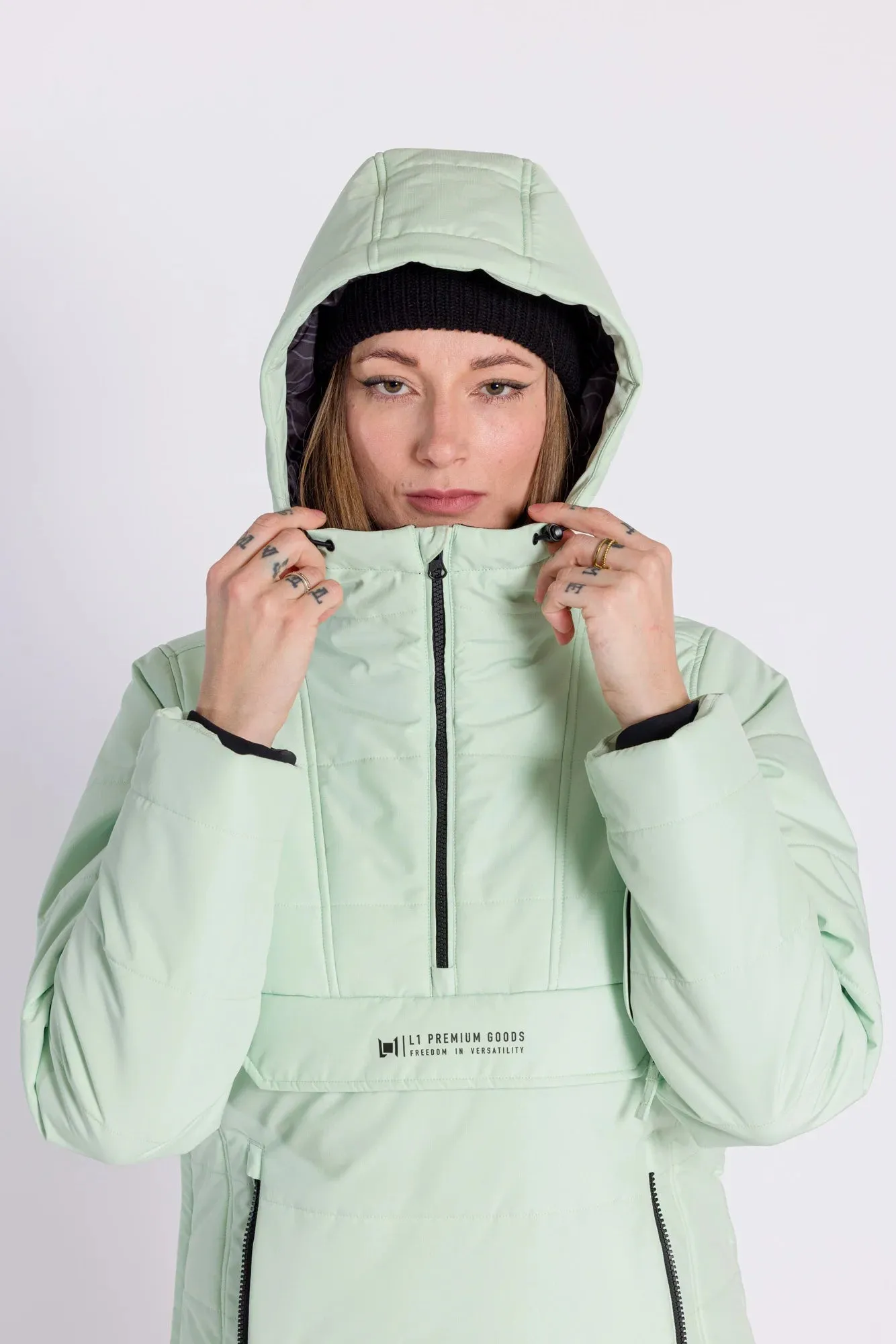 L1 Snowblind Womens Jacket Spray