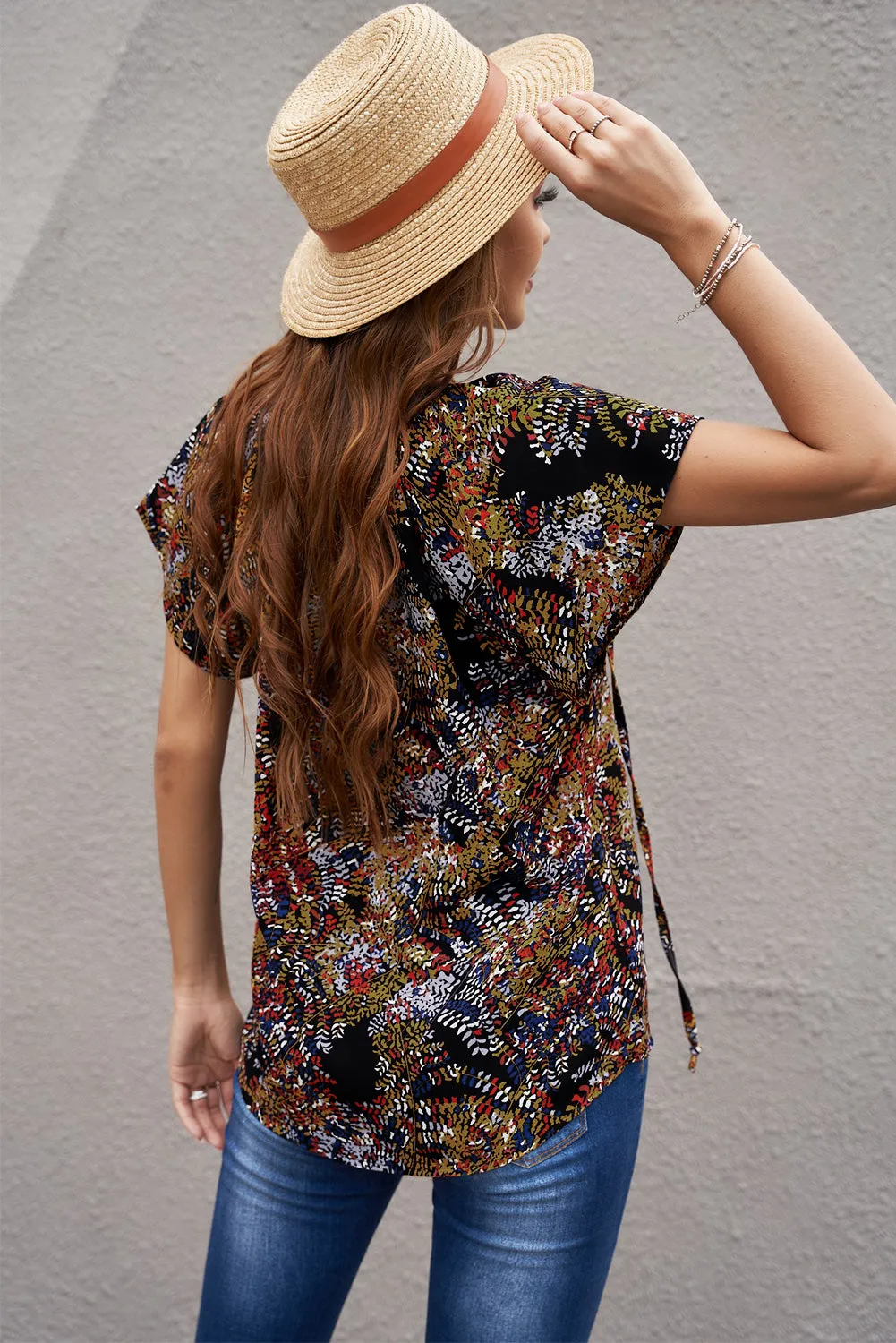 Multicolor Fashion Print Fantasy Fluttering V-neck Short Sleeve Blouse