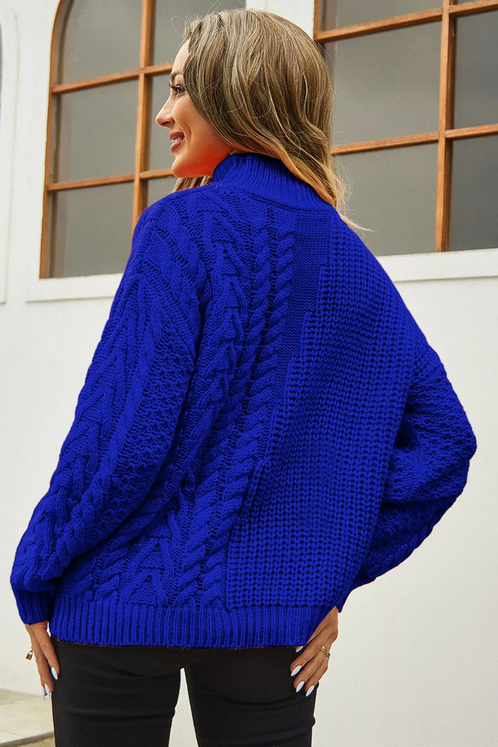 Salem cable-Knit Turtle Neck Long Sleeve Sweater